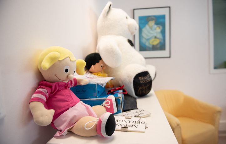 Comment les enquêteurs recueillent le témoignage d’enfants victimes de violences sexuelles