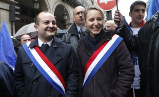 Marion Maréchal-Le Pen et le sénateur-maire de Fréjus, David Rachline, à Paris.