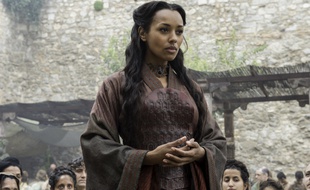 Melanie Liburd incarne une prêtresse rouge dans la saison 6 de Game of Thrones
