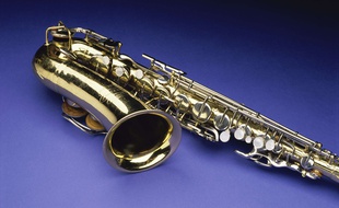 Un saxophone. Illustration.