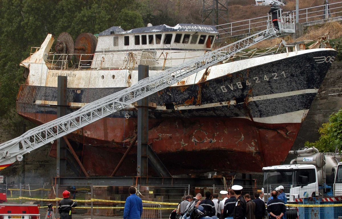 Bugaled Breizh : La Légion d'honneur demandée pour les cinq marins morts dans le naufrage