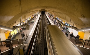 Marseille le 3 novembre 2011 - La station Castellane du métro marseillais