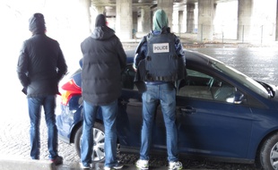 Illustration des policiers de la Bac. F.Pouliquen/ 20 Minutes