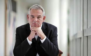 Thierry Lepaon, 52 ans, est pressenti pour prendre la suite de Bernard Thibault