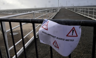 Quinze départements sont placés en vigilance orange neige-verglas, mercredi 30 janvier 2019.