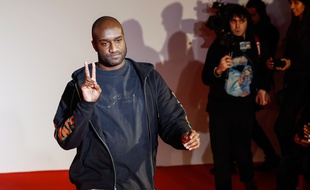 Virgil Abloh, à la fin du défilé de la collection automne/hiver 2018-2019 de sa marque Off White, à Paris, le 17 janvier 2018.