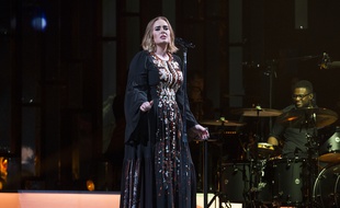 Adele lors du festival de Glastonbury