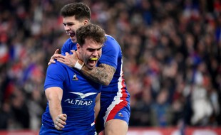 Damian Penaud et les Bleus ont battu les All Blacks au Stade de France après un match fabuleux.