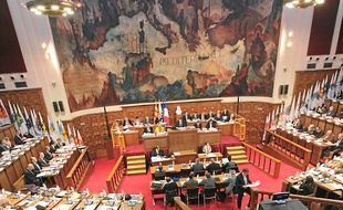 Le conseil métropolitain a voté son budget 2013, le 29 mars (archives).