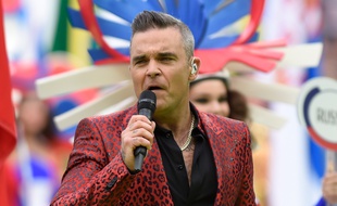 Le chanteur Robbie Williams