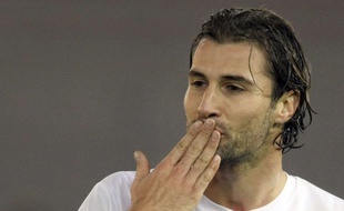 Le nouveau défenseur central du FCN Lorik Cana.