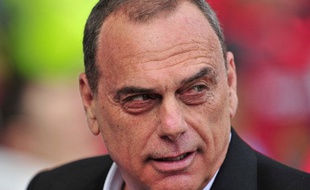 L'ancien entraîneur de Chelsea Avram Grant, en avril 2011, à Londres.