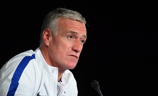 Didier Deschamps, le sélectionneur de l'Equipe de France, lors d'une conférence de presse en mars 2016.