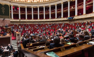 Des députés dans l'hémicycle, le 29 septembre 2020 à Paris.