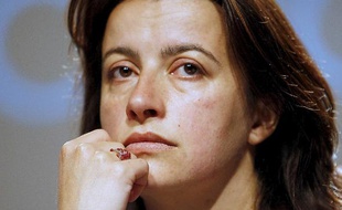 Cécile Duflot à la convention régionale d'Europe écologie à Arcueil, le 8 mai 2010.