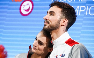 Guillaume Cizeron et Gabriella Papadakis ont remporté la médaille d'argent en danse sur glace lors des JO d'hiver 2018 de Pyeongchang.