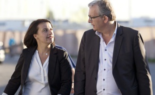 Cécile Duflot accueillie par Pierre Laurent, secrétaire national du PCF, à la fête de L'Humanité.