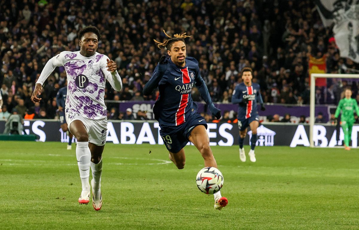EN DIRECT Toulouse - PSG : Paris avec Dembélé, Doué et Barcola devant... Magri en pointe au TFC... Suivez le match avec nous...