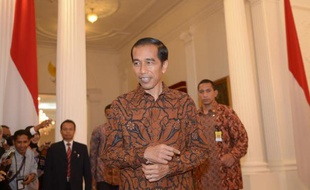 Le président indonésien Joko Widodo au Palais présidentiel à Jakarta, le 20 octobre 2014