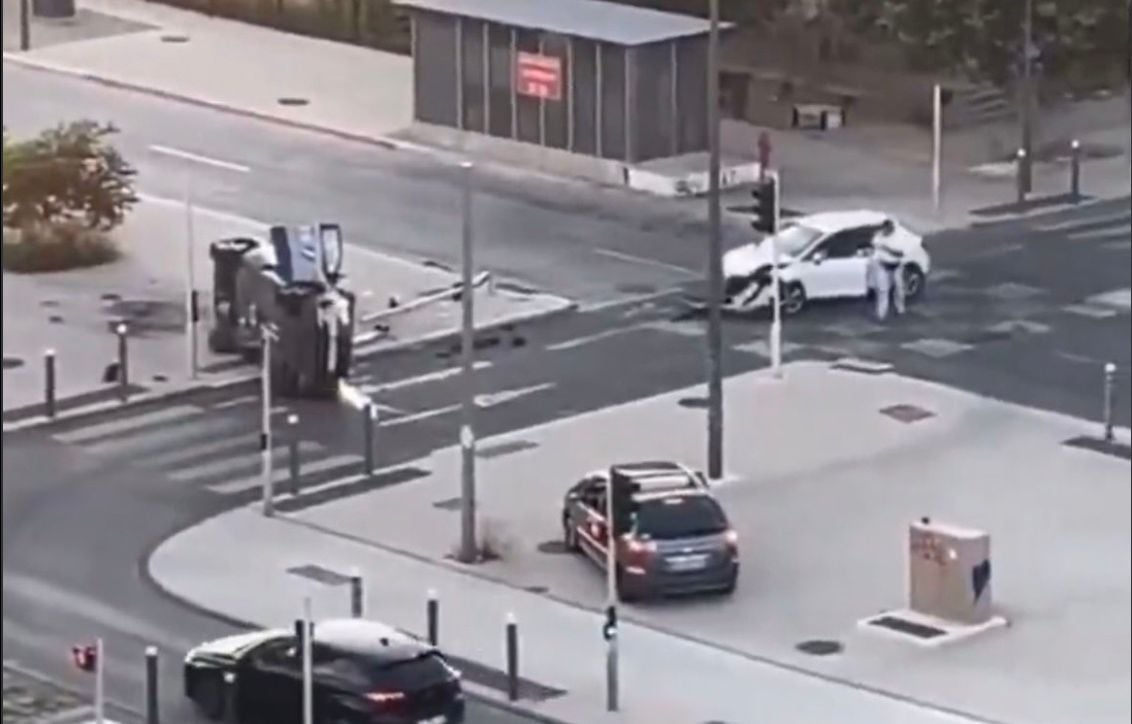 Marseille : Une vidéo de policiers pris à partie après leur accident devient virale sur les réseaux sociaux