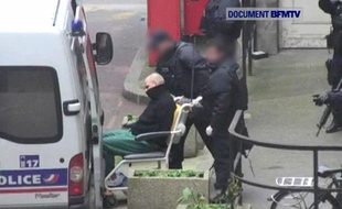 Abdlhakim Dekhar, à sa sortie de l'Hôtel-Dieu, le 25 novembre 2013.