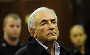 « Chambre 2806: L'affaire DSK » sur Netflix se penche sur la chute de l'ancien patron du FMI, Dominique Strauss-Kahn.
