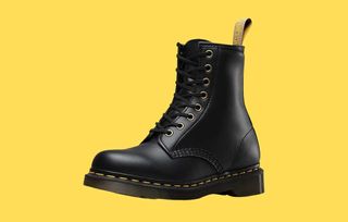 Les l gendaires bottines Dr Martens profitent d une promotion