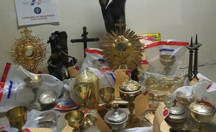 Les objets volés, découverts chez des receleurs.