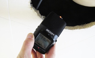 Illustration d'un micro dictaphone.