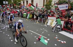 La Vuelta neutralisée en raison d’une grande manifestation pro-palestinienn…