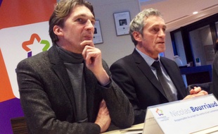 Nicolas Bourriaud (à gauche) et Philippe Saurel, maire de Montpellier.