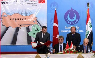 Soucieuse de réduire sa dépendance énergétique au gaz et au pétrole importés, la Turquie lorgne avec insistance vers le Kurdistan irakien et ses réserves de brut, malgré la colère de Bagdad et la crainte de son allié américain de voir l'Irak éclater sous l'effet de ce rapprochement.