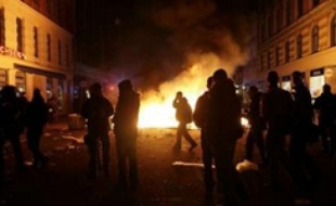 Nuit d'émeute à copenhague le 02 mars 07.