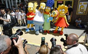Les personnages du dessin animé «Les Simpsons» lors de la première du film à Springfield, Vermont, le 21 juillet 2007.