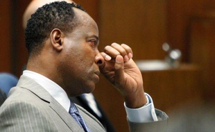 Conrad Murray, le médecin personnel de Michael Jackson, au premier jour de son procès à Los Angeles, le 27 septembre 2011.
