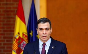 Pedro Sanchez, le Premier ministre espagnol, appelle au calme