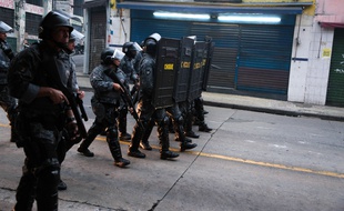 Illustration de policiers brésiliens.
